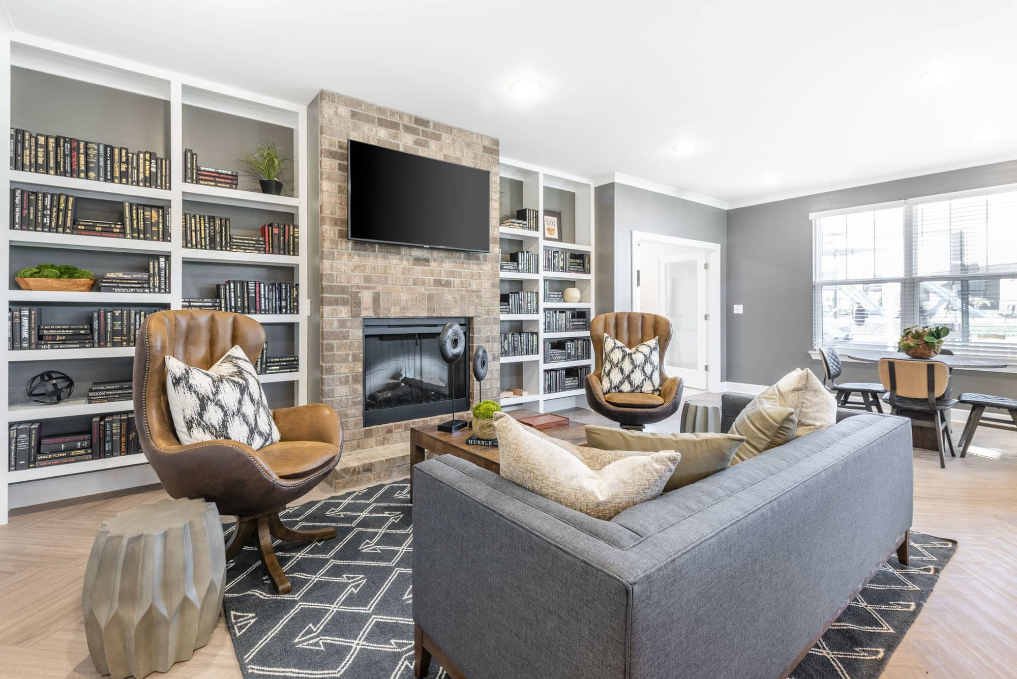 Frontgate Brand New Premium Apartments in Louisville, KY